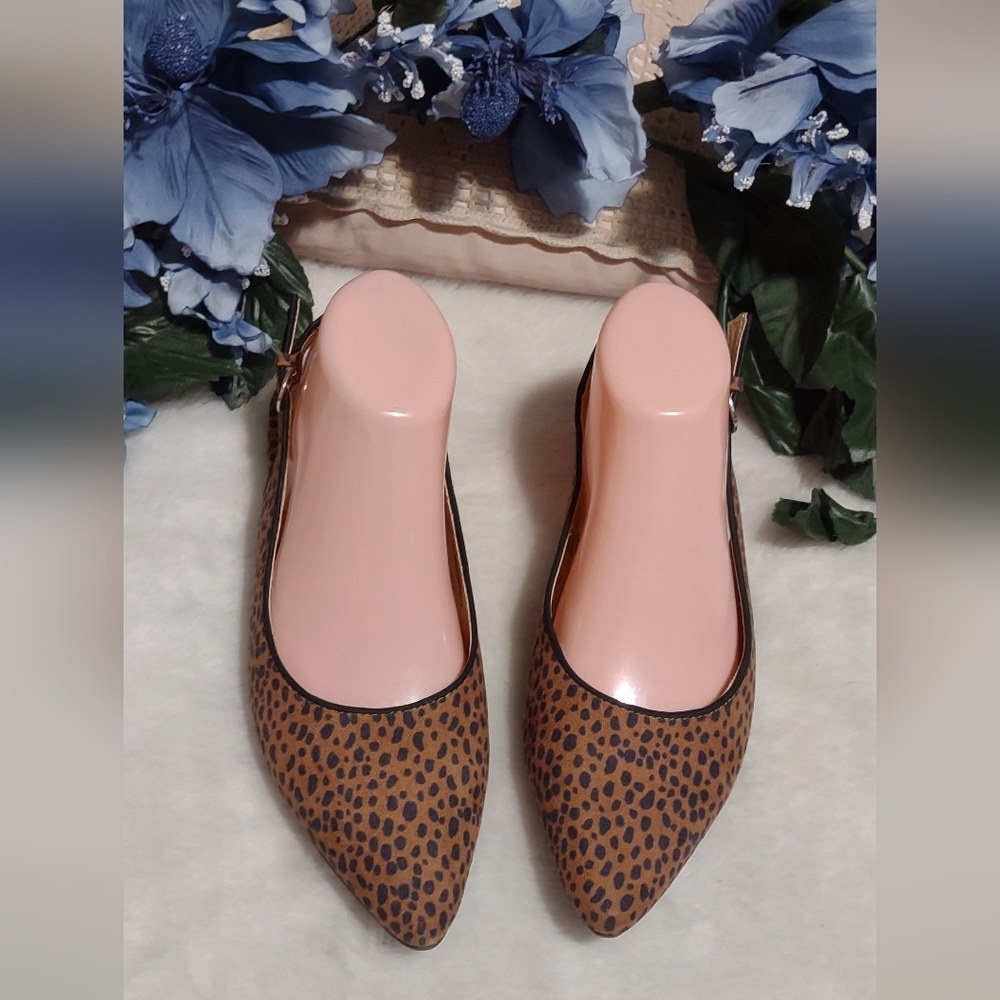 Time and Tru Shoes for women size 6